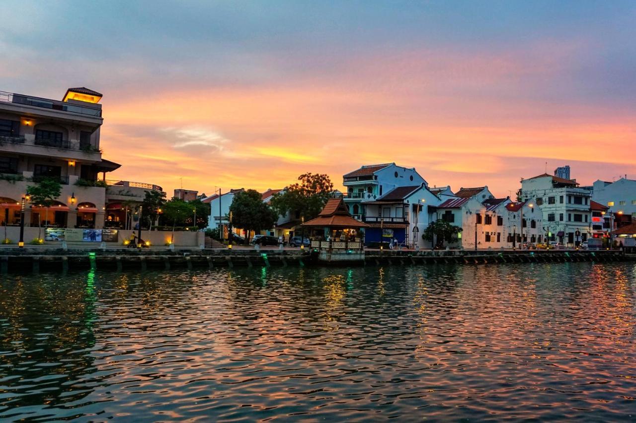 Riccarton Jonkerview Cottage Hotel Malacca ภายนอก รูปภาพ